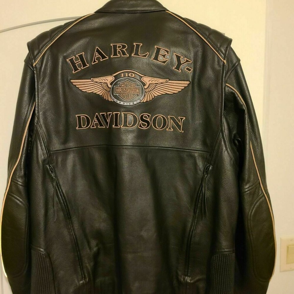 SOLD - Picture 2 of 5